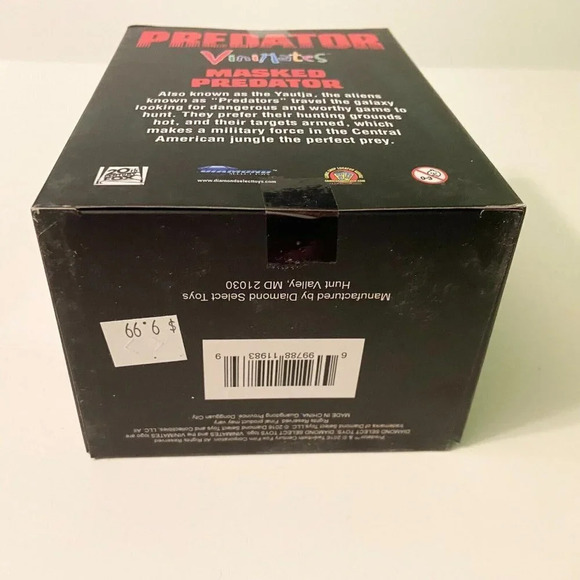 2016 Masked Predator  Vinyl Figure Vinimates Diamond Select Toys - Picture 10 of 12